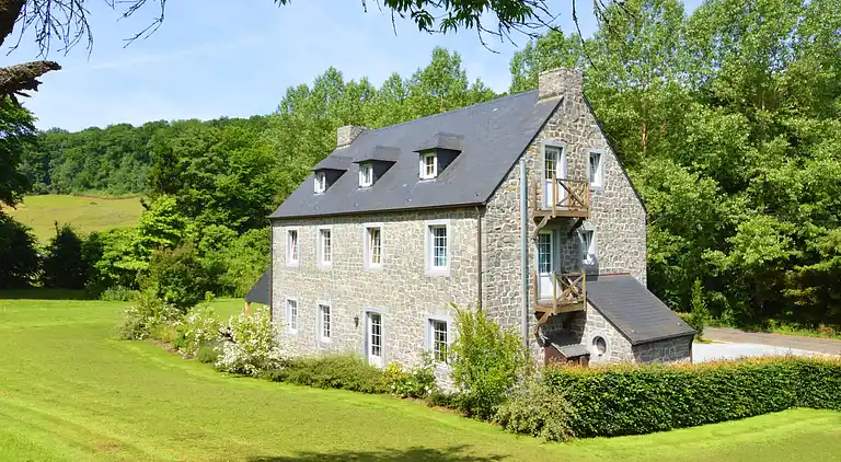 Farm house in Sosoye