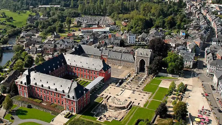 Holiday home in Vaux-Chavanne