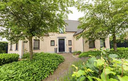 Villa in Heers