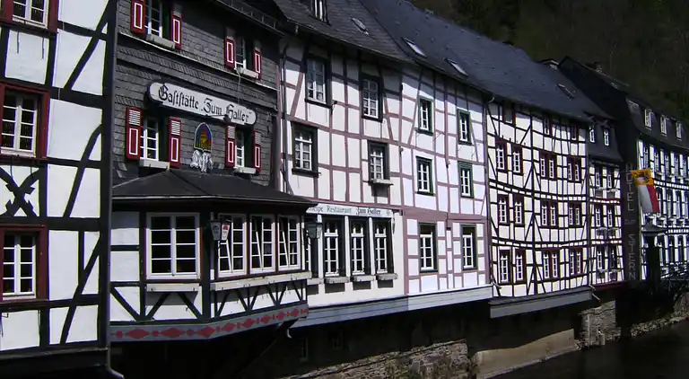 Holiday home in Büllingen