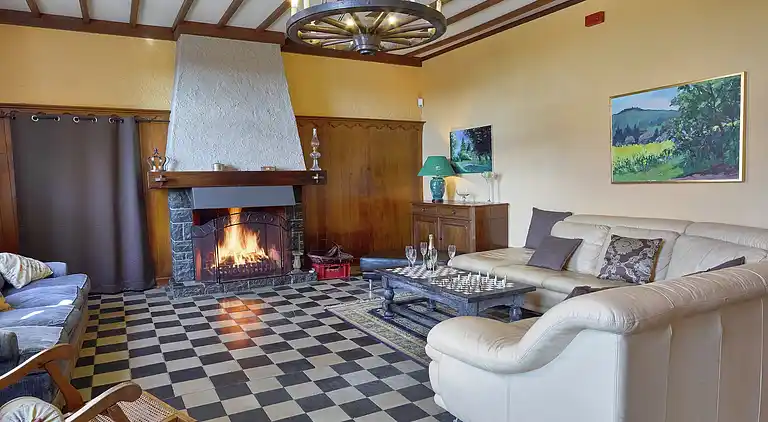 Holiday home in Houyet