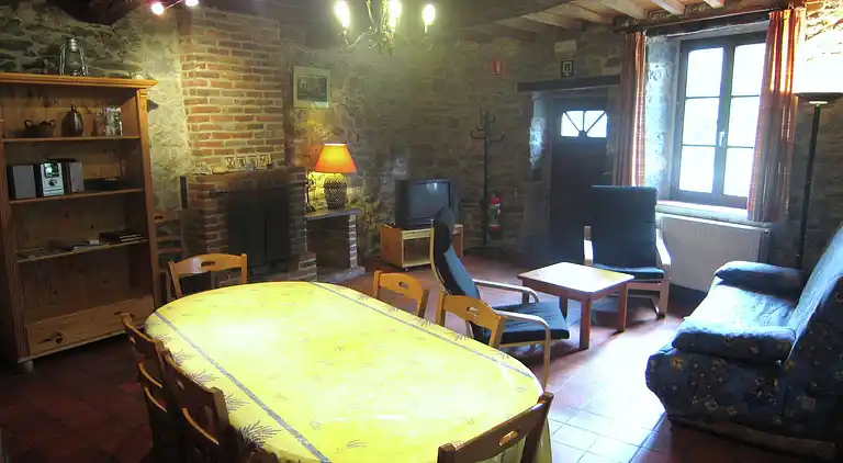 Holiday home in Treignes