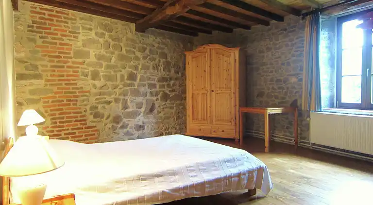 Holiday home in Treignes