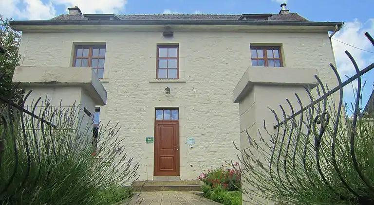 Holiday home in Gimnée