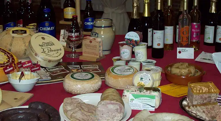 Holiday home in Momignies