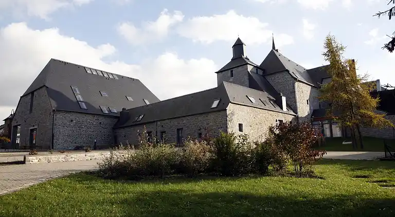 Semesterbostad i Momignies