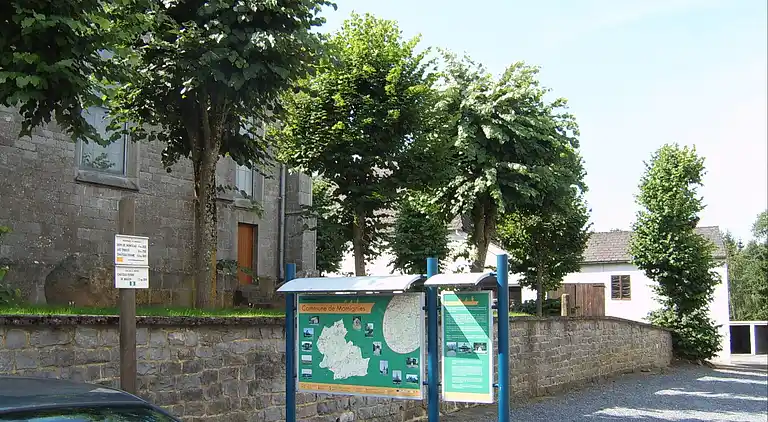 Semesterbostad i Momignies