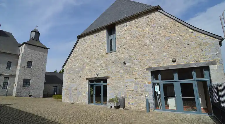 Herregård i Momignies