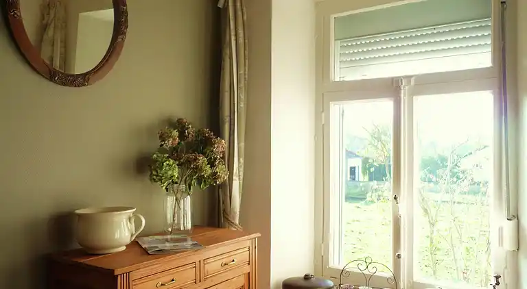 Cottage in Les Bulles