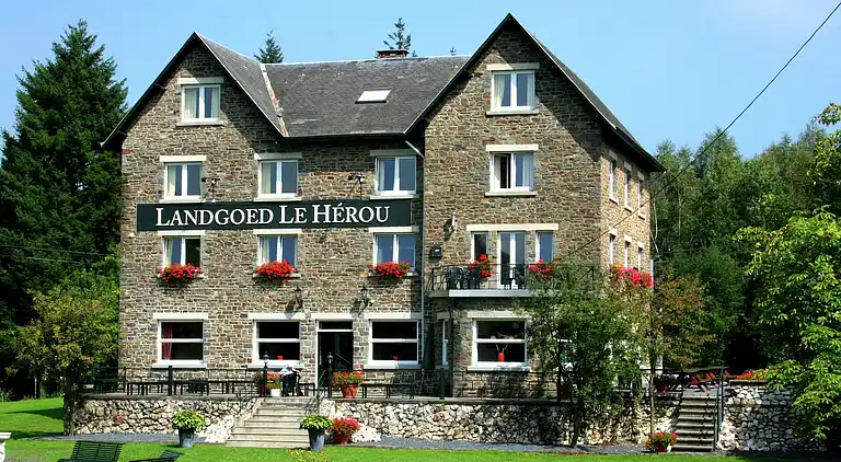 Manor house in Ortho