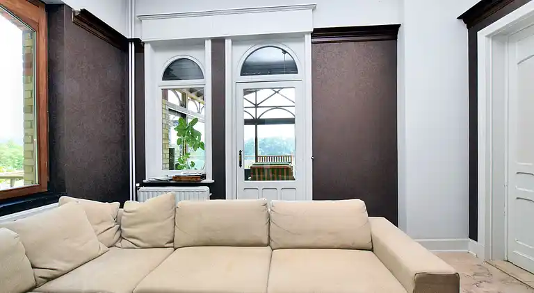 Manor house in Flobecq-Bois