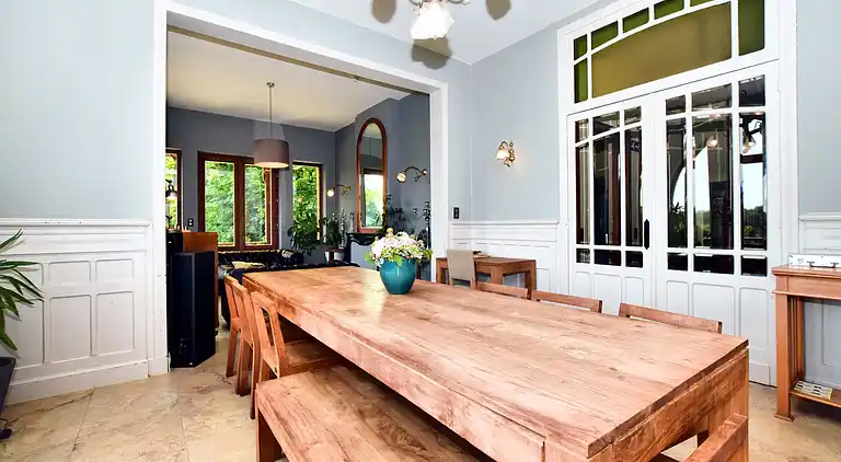 Manor house in Flobecq-Bois