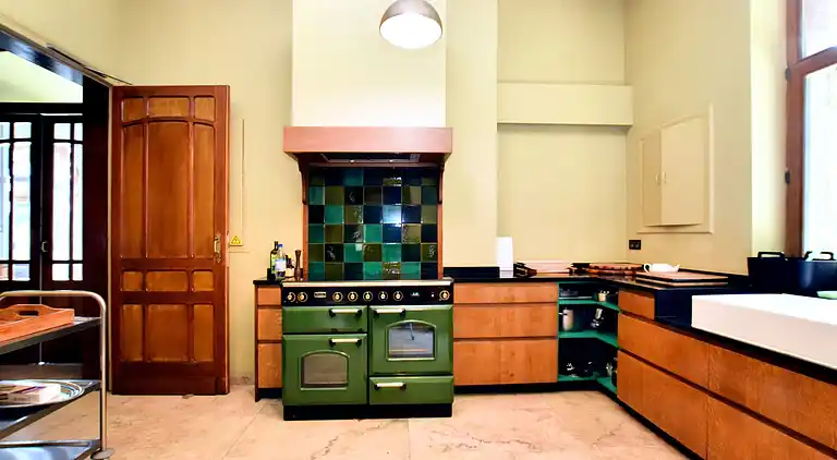 Manor house in Flobecq-Bois