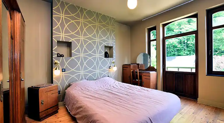 Manor house in Flobecq-Bois