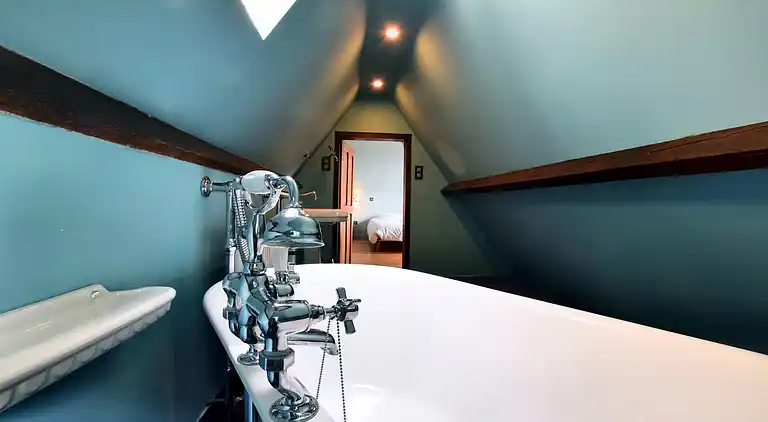 Manor house in Flobecq-Bois