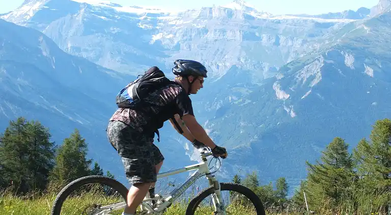 Apartment in Clèbes