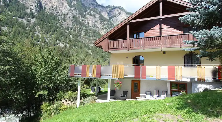 Ferielejlighed i Saint Niklaus