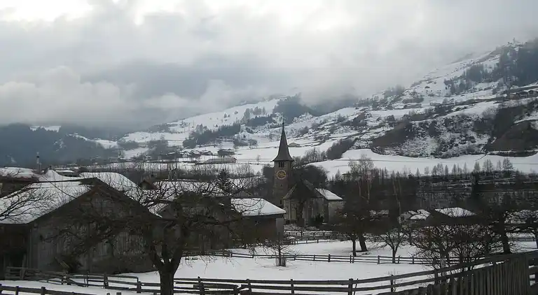 Ferienwohnung in Cazis