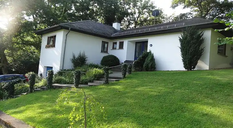 Holiday home in Schwirzheim
