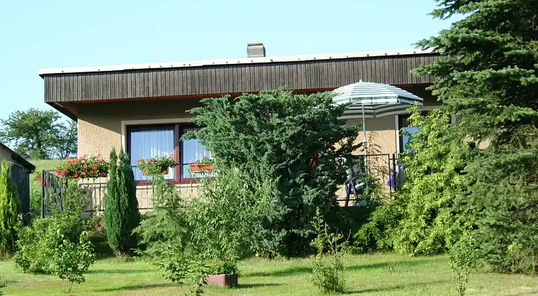 Holiday home in Mittelndorf