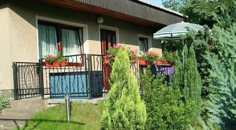 Holiday home in Mittelndorf
