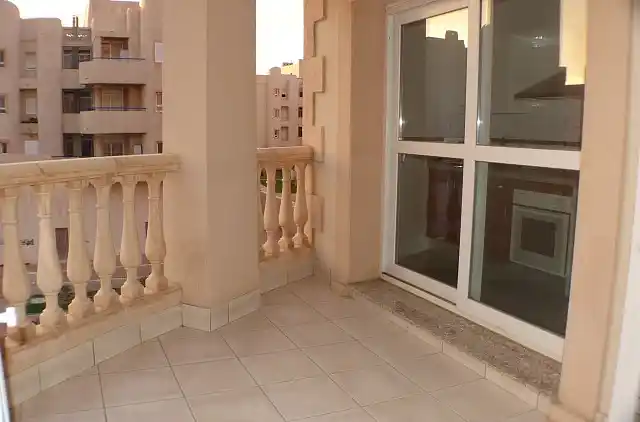 PF08 - 3 bedroom apartment next to the pool