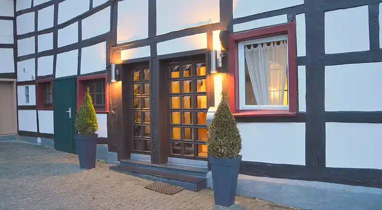 Farm house in Einruhr