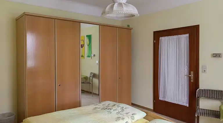 Holiday home in Heckenmünster