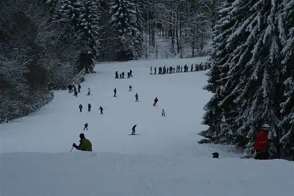 Sommerhus i Ferienhausgebiet Hillenseifen