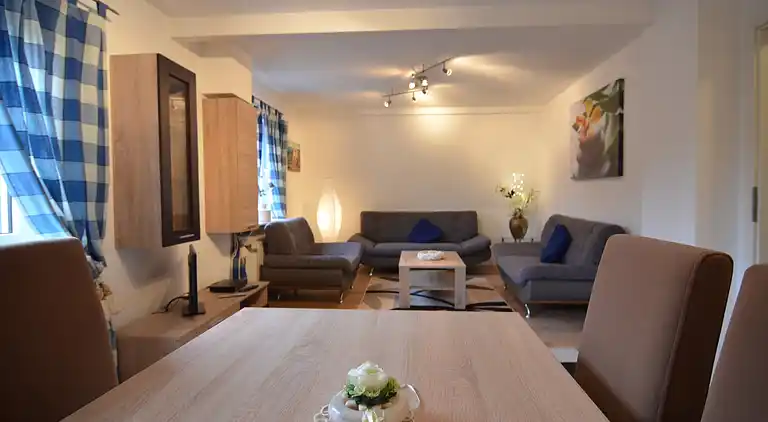 Ferielejlighed i Elpe