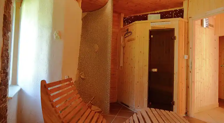 Holiday home in Leinatal