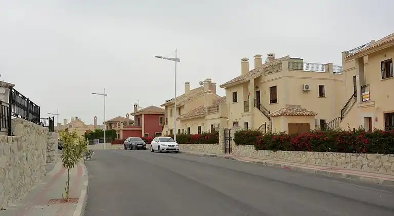 Villa en Algorfa