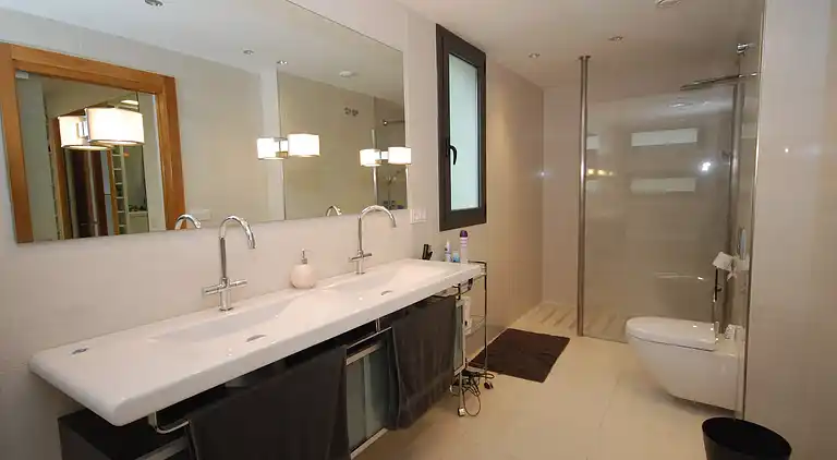 Villa in Santa Maria de Solius