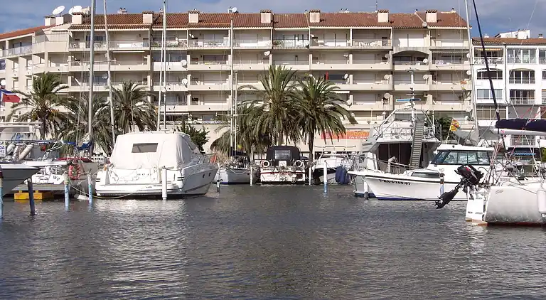 Apartment in Empuriabrava