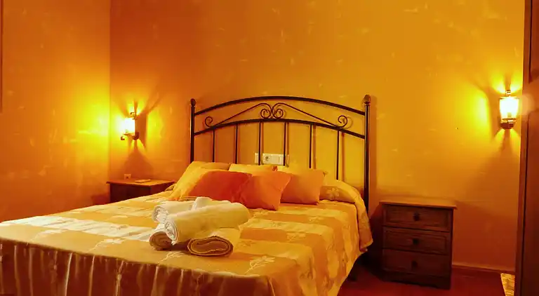 Farm house in Fuentes de Cesna