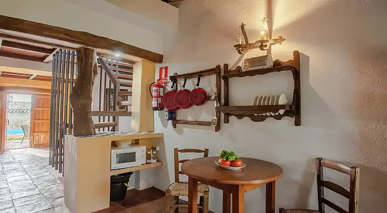 Farm house in Fuentes de Cesna