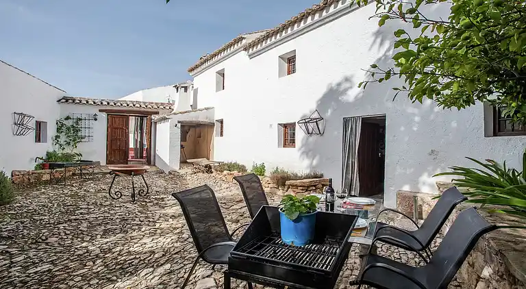 Gårdshus i Fuentes de Cesna