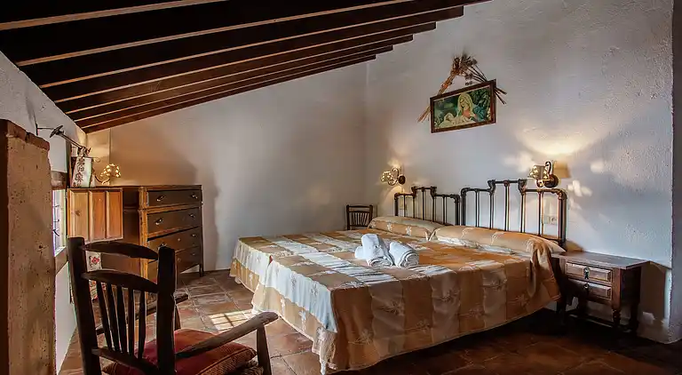 Gårdshus i Fuentes de Cesna