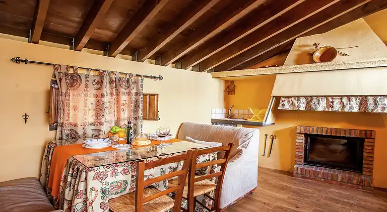 Gårdshus i Fuentes de Cesna