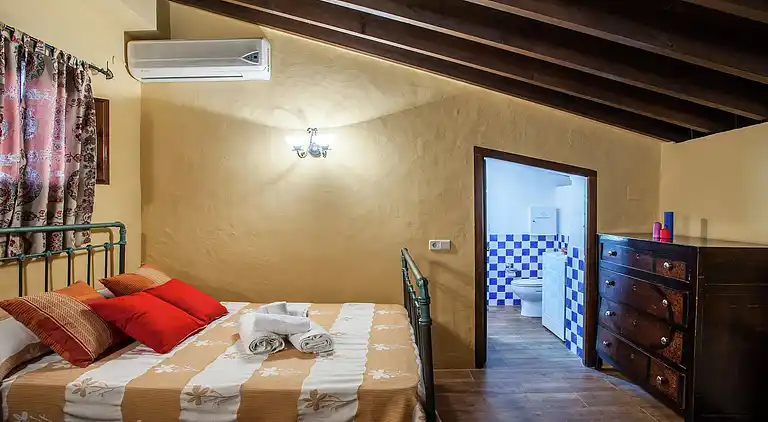 Gårdshus i Fuentes de Cesna