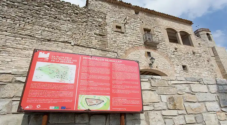 Slot i Montfalcó Murallat