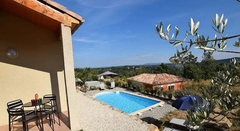 Villa in Saint-Mélany