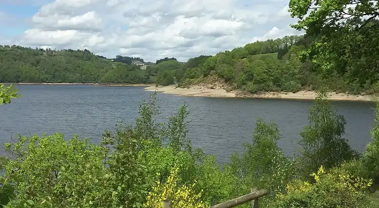 Semesterbostad i Lanobre