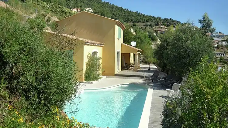Villa in La Londe-les-Maures