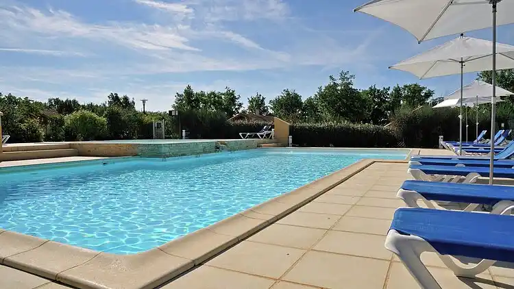 Cottage in Quartier des Écoles