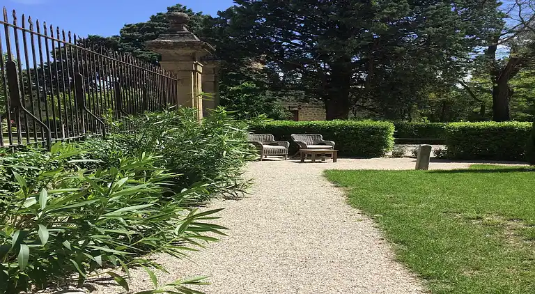 Castle in Jonquières