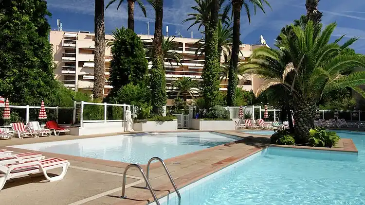 Apartment in Vallauris