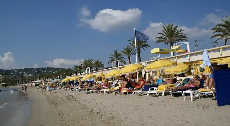 Apartment in Vallauris