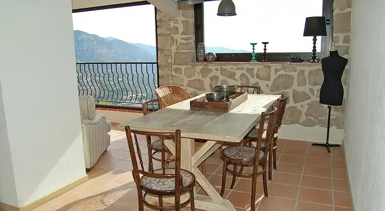 Lägenhet i La Turbie