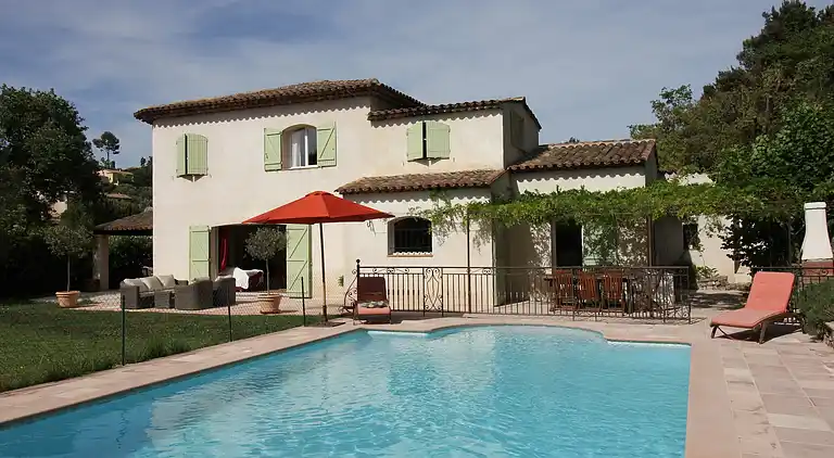 Villa in Valbonne